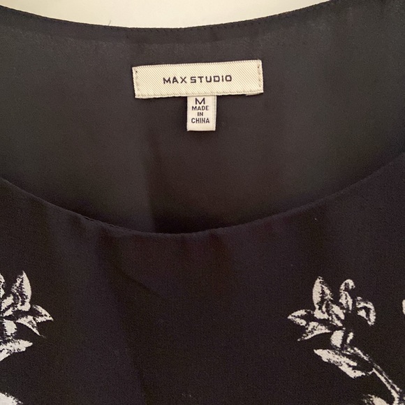 Max Studio shift dress, lined . - Picture 3 of 4